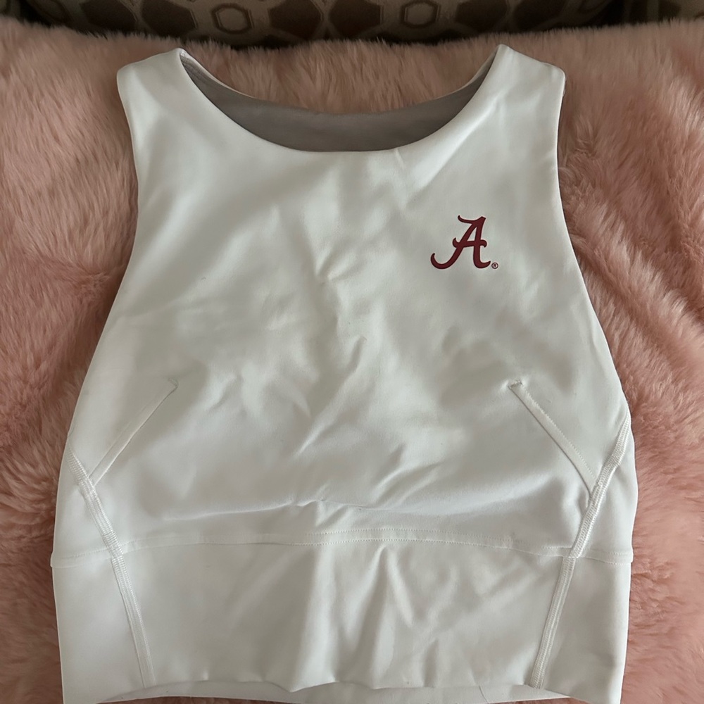 NWOT Lululemon / Alabama collaboration top
